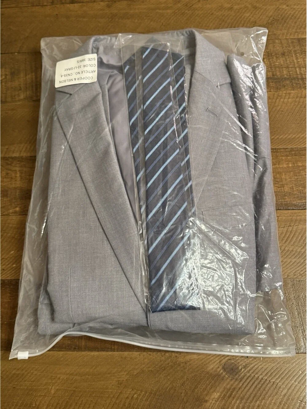 Cooper & Nelson Mens Suit Slim Fit  3 Piece Notch Lapel 1 Button L 38R